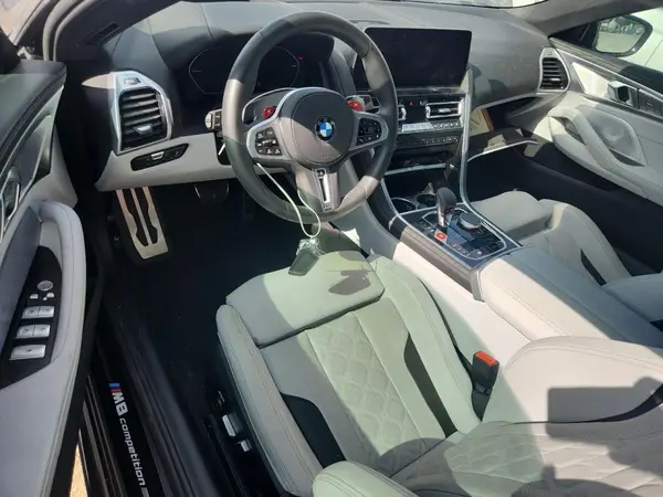 WBSDZ0C00SCT27754 2025 BMW M8 - Image 8