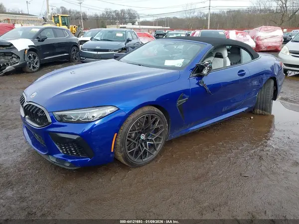 WBSDZ0C02PCK72974 2023 BMW M8 - Image 2