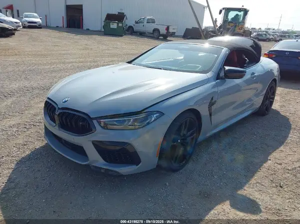 WBSDZ0C0XRCR41866 2024 BMW M8 - Image 2