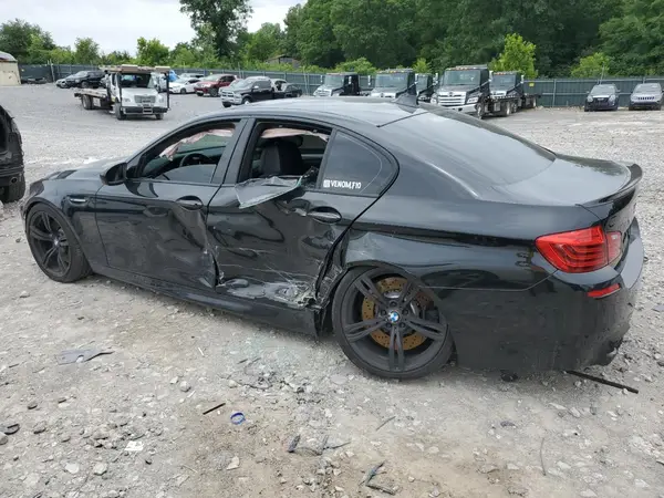 WBSFV9C56GD595441 2016 BMW M5 - Image 2