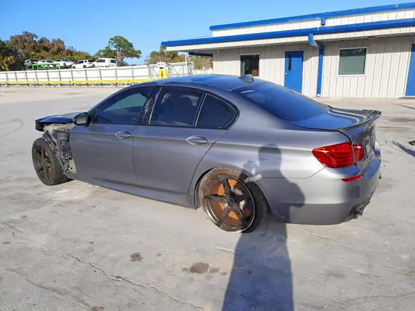WBSFV9C56GG343378 2016 BMW M5 - Image 2