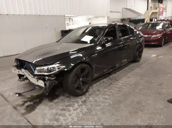 WBSFV9C58GG343172 2016 BMW M5 - Image 2