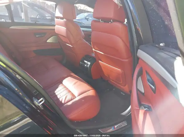 WBSFV9C58GG343379 2016 BMW M5 - Image 8