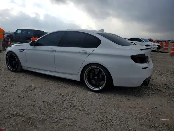 WBSFV9C59GD595773 2016 BMW M5 - Image 2