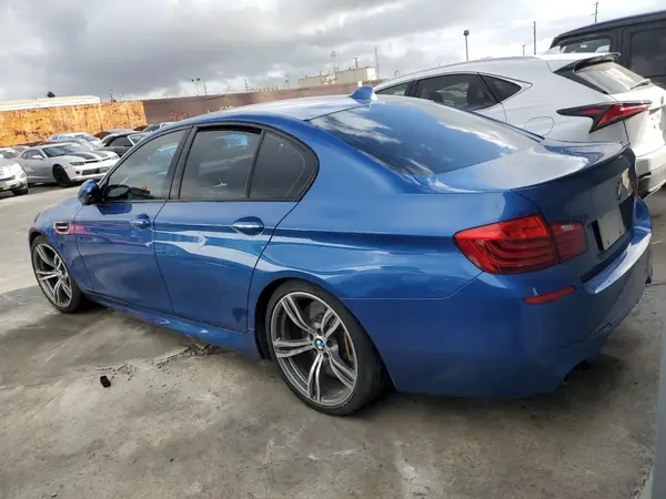 WBSFV9C5XGG343416 2016 BMW M5 - Image 2