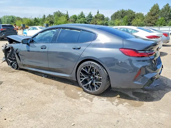 WBSGV0C01NCH35275 2022 BMW M8 - Image 2