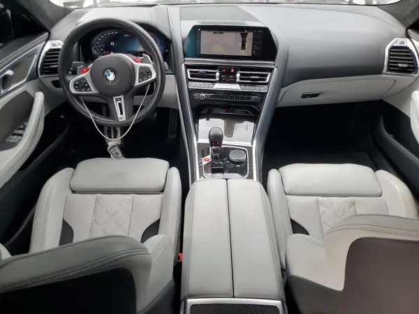 WBSGV0C02NCJ55174 2022 BMW M8 - Image 8