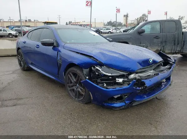 WBSGV0C02SCT60313 2025 BMW M8 - Image 1