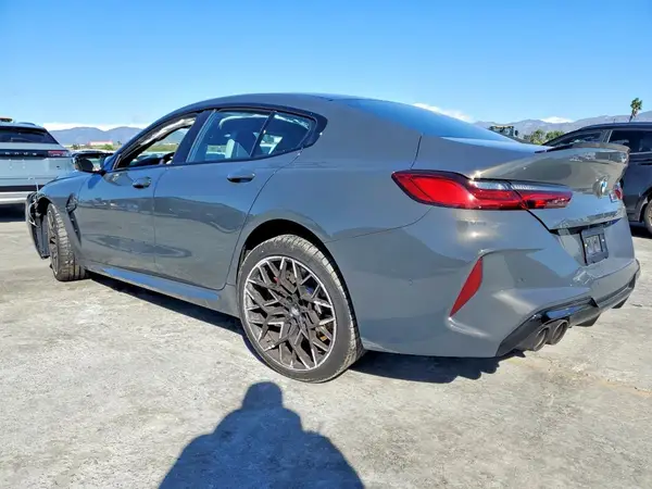 WBSGV0C07SCW34461 2025 BMW M8 - Image 2