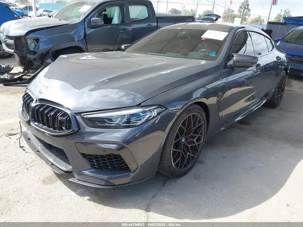 WBSGV0C08NCK19069 2022 BMW M8 - Image 2