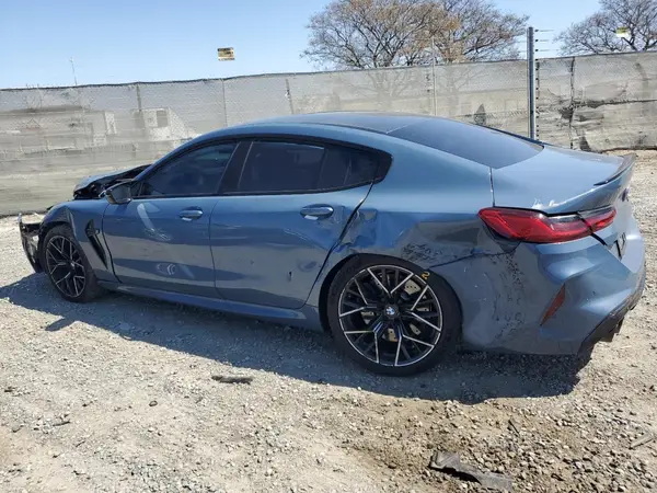 WBSGV0C0XNCJ03937 2022 BMW M8 - Image 2