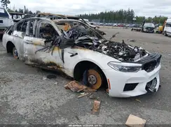 WBSJF0C50JB282813 2018 BMW M5