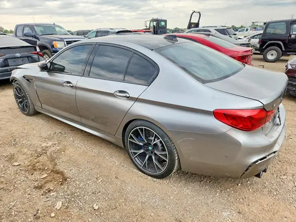 WBSJF0C50JB283220 2018 BMW M5 - Image 2