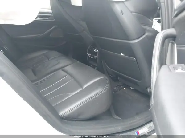 WBSJF0C50KB285762 2019 BMW M5 - Image 8