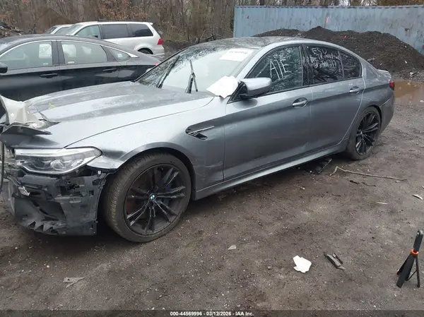 WBSJF0C51JB282593 2018 BMW M5 - Image 2