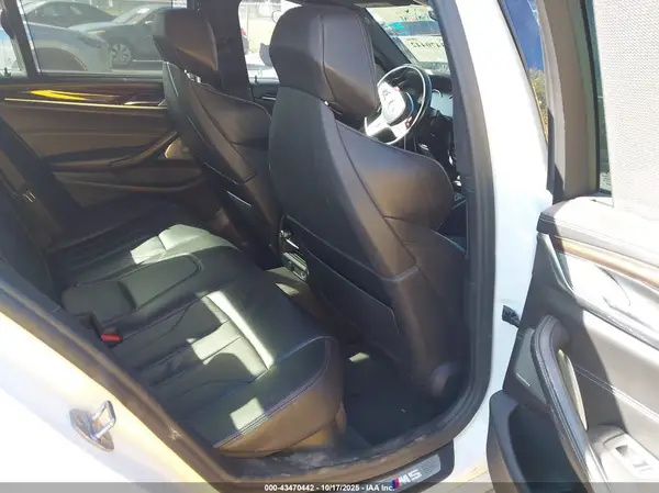 WBSJF0C51JG577485 2018 BMW M5 - Image 8
