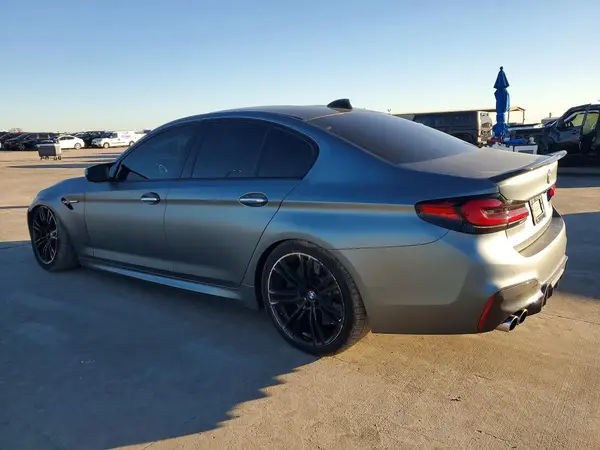 WBSJF0C52JB282425 2018 BMW M5 - Image 2