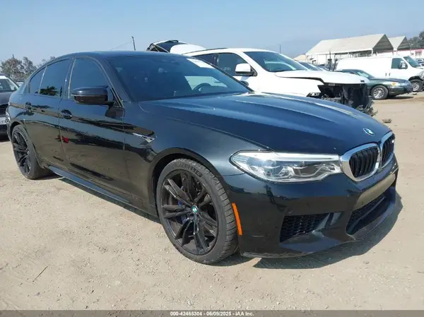 WBSJF0C52KB447472 2019 BMW M5 - Image 1