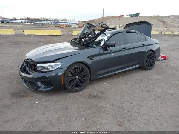 WBSJF0C52KB447858 2019 BMW M5 - Image 2