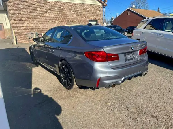 WBSJF0C53KB447772 2019 BMW M5 - Image 2