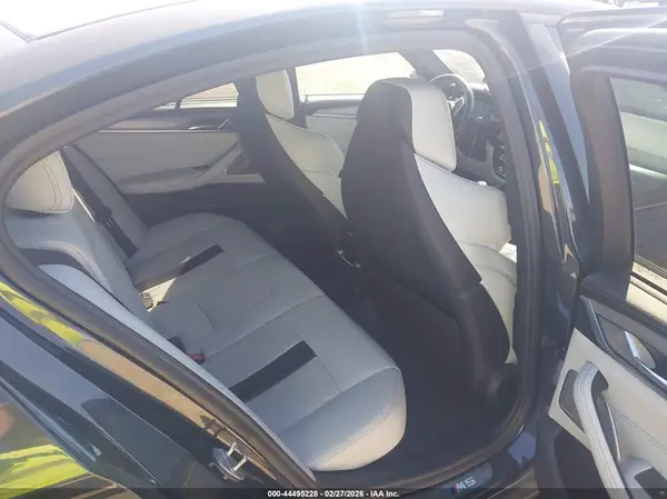 WBSJF0C54JB282104 2018 BMW M5 - Image 8