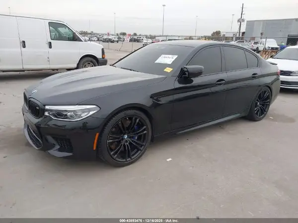 WBSJF0C54KB284260 2019 BMW M5 - Image 2