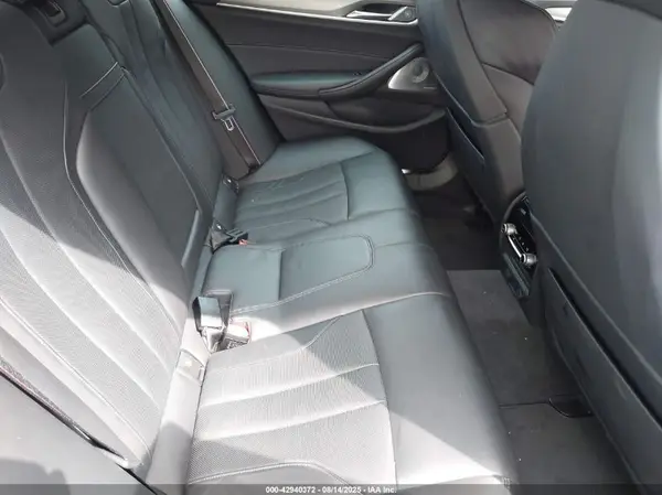 WBSJF0C54KB447344 2019 BMW M5 - Image 8