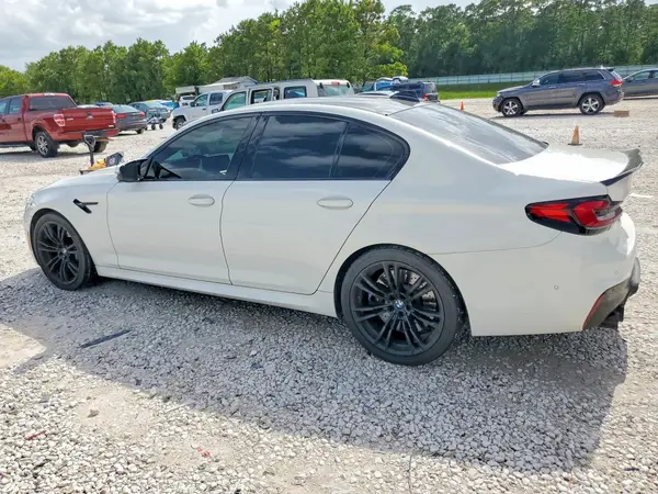 WBSJF0C54KB448509 2019 BMW M5 - Image 2