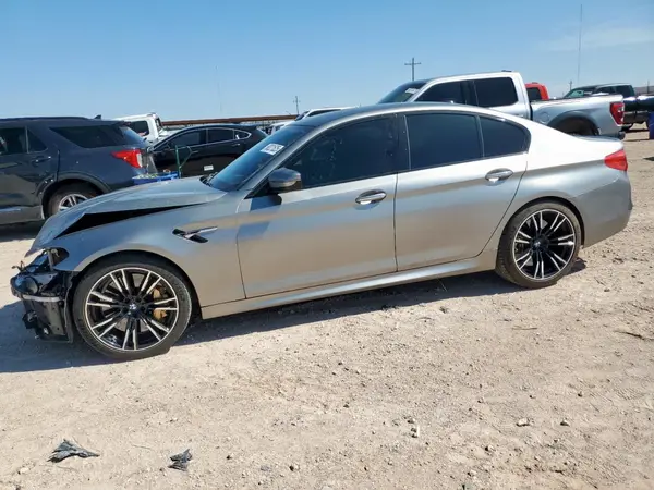 WBSJF0C55JB282449 2018 BMW M5 - Image 1