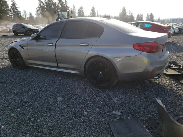 WBSJF0C56JB282086 2018 BMW M5 - Image 2