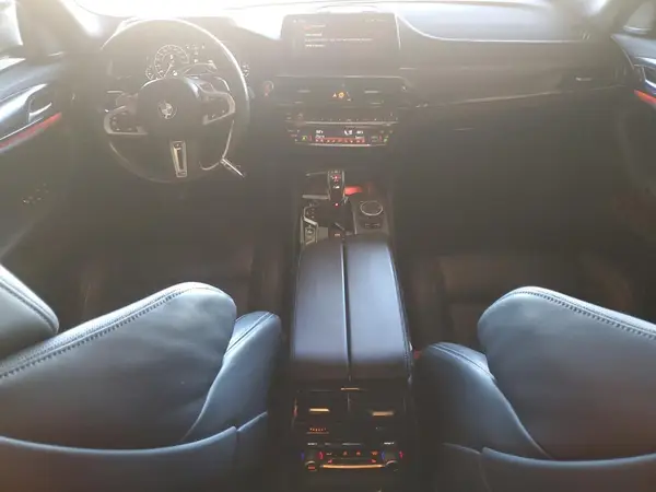 WBSJF0C56JB282721 2018 BMW M5 - Image 8