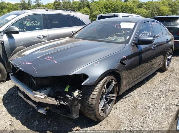 WBSJF0C56KB285507 2019 BMW M5 - Image 2