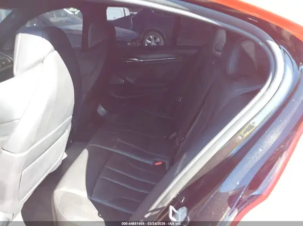 WBSJF0C57JB283411 2018 BMW M5 - Image 8