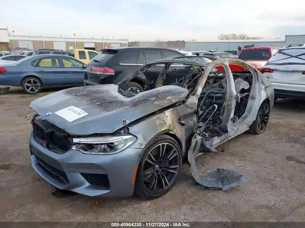 WBSJF0C57KB284754 2019 BMW M5 - Image 2