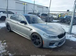 WBSJF0C57KB446933 2019 BMW M5