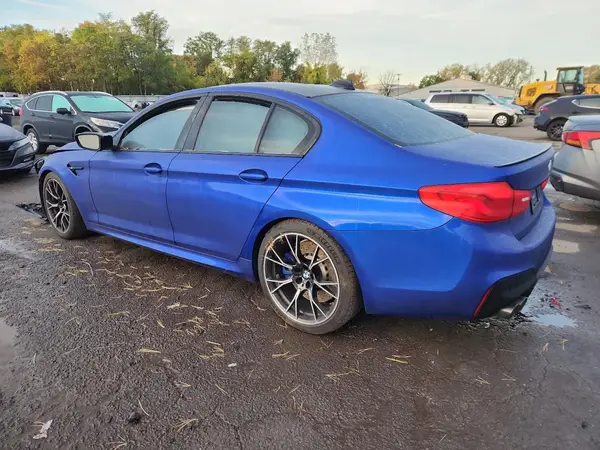 WBSJF0C57KB448228 2019 BMW M5 - Image 2
