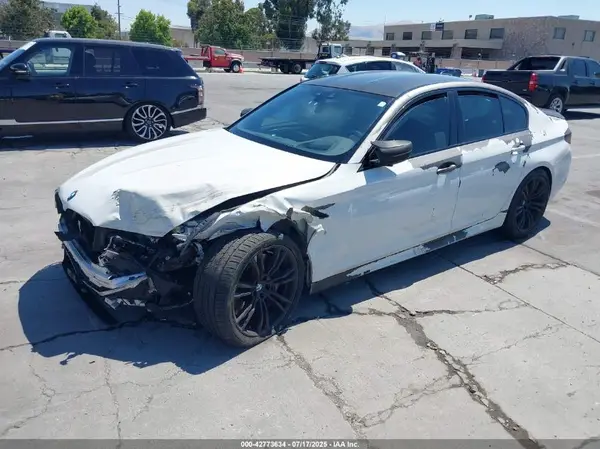 WBSJF0C58JB282011 2018 BMW M5 - Image 2