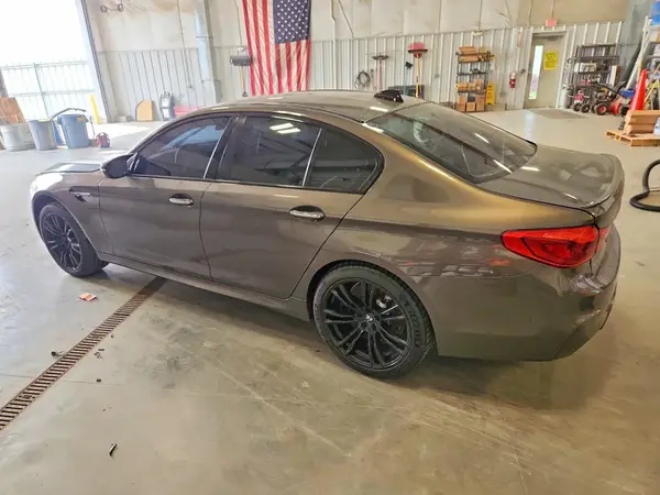 WBSJF0C58JB282204 2018 BMW M5 - Image 2