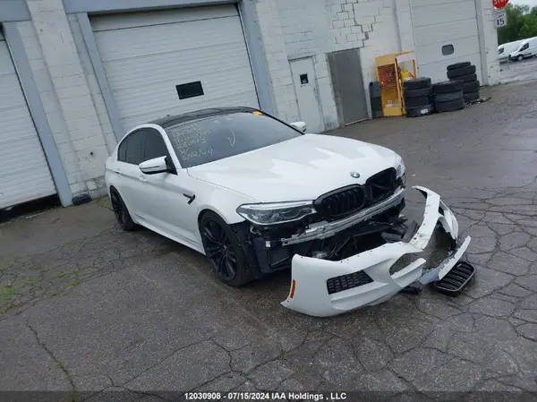 WBSJF0C58JB283613 2018 BMW M5 - Image 1