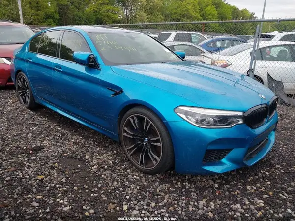 WBSJF0C58JB283787 2018 BMW M5 - Image 1