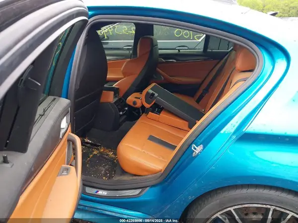 WBSJF0C58JB283787 2018 BMW M5 - Image 8