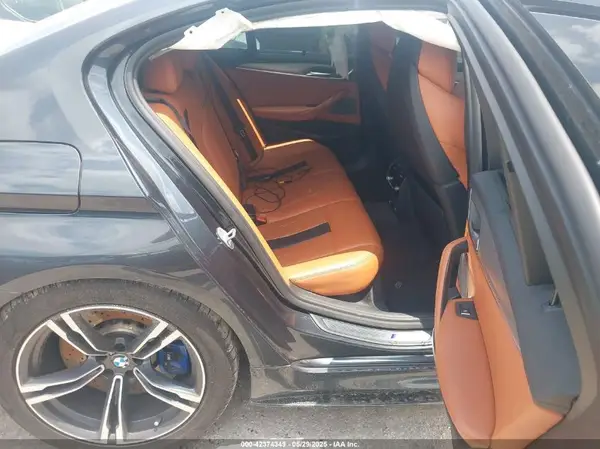 WBSJF0C58KB447623 2019 BMW M5 - Image 8
