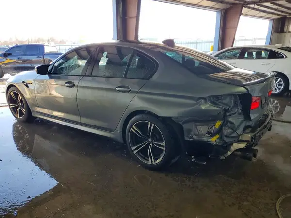 WBSJF0C58KB448223 2019 BMW M5 - Image 2