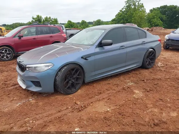 WBSJF0C59JB283152 2018 BMW M5 - Image 2