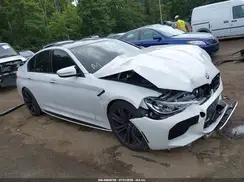 WBSJF0C59JB283927 2018 BMW M5