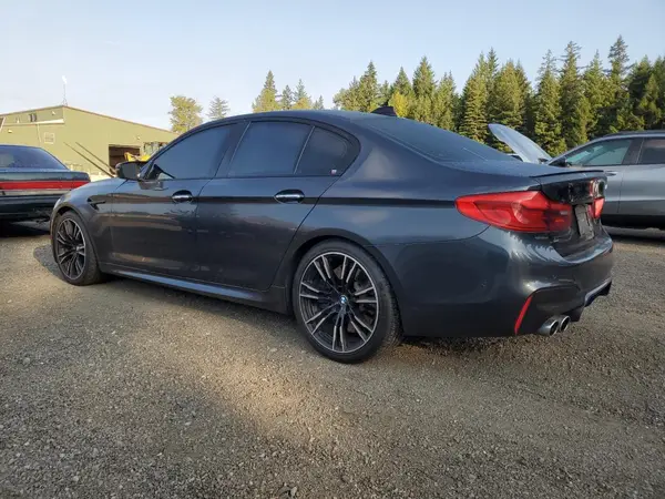 WBSJF0C59JB283958 2018 BMW M5 - Image 2