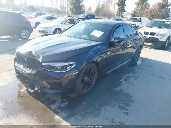 WBSJF0C59JB284012 2018 BMW M5 - Image 2