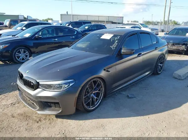 WBSJF0C59KB447419 2019 BMW M5 - Image 2