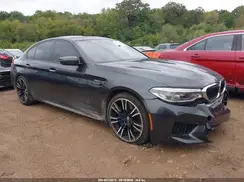 WBSJF0C5XJB282009 2018 BMW M5
