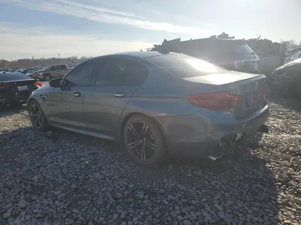 WBSJF0C5XJB282477 2018 BMW M5 - Image 2